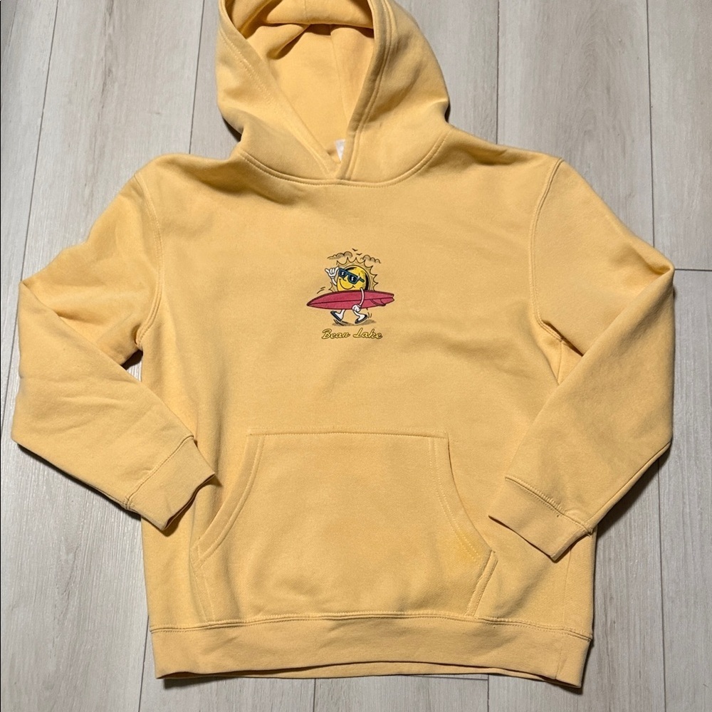 Lane Seven Girl’s Yellow Graphic Hooded Sweatshirt - Youth Size L) “Bear Lake”